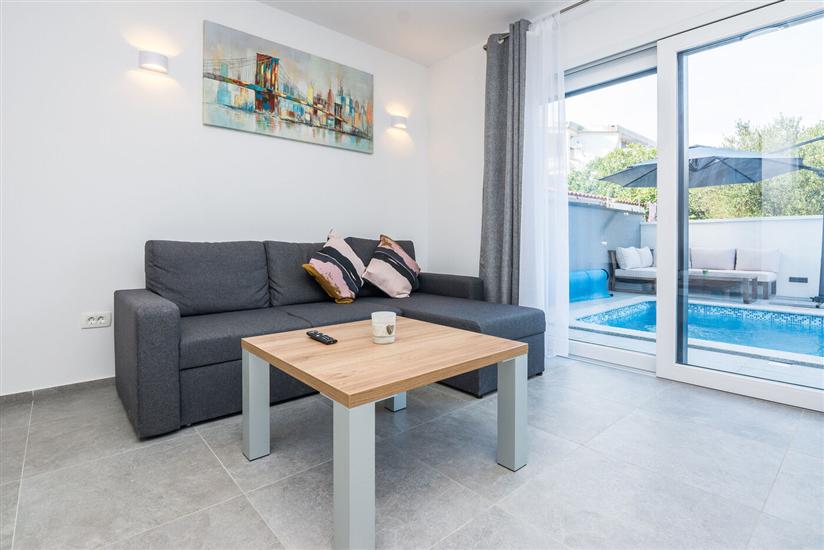 Apartment A1, for 6 persons