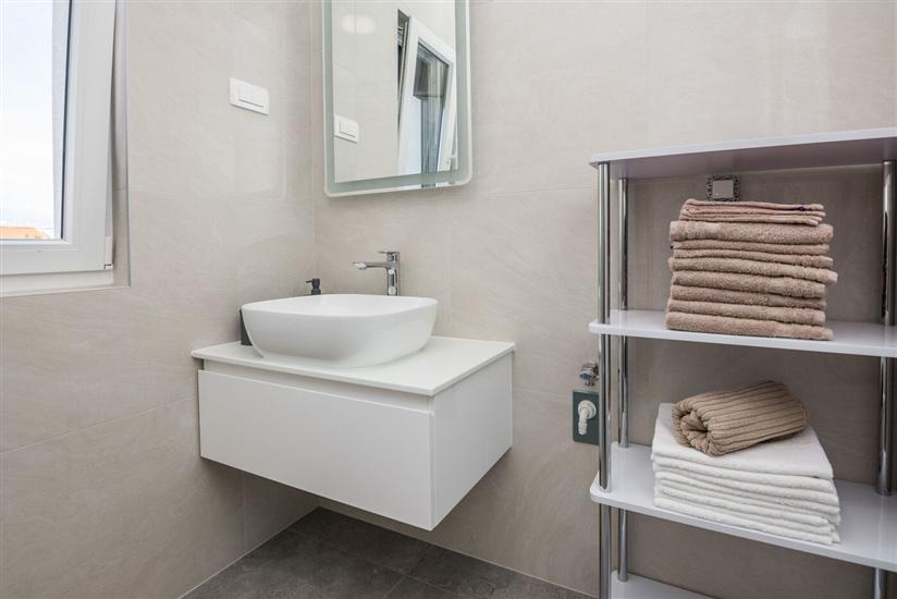 Apartment A1, for 6 persons