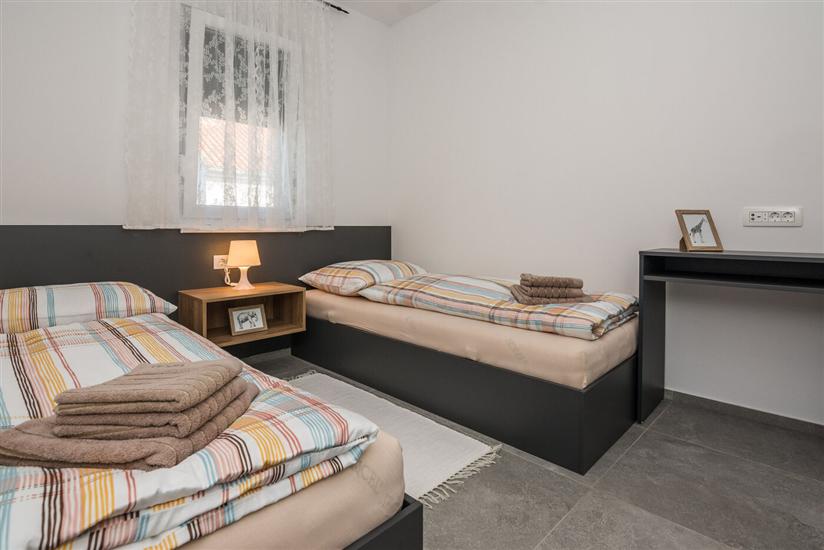 Apartment A1, for 6 persons