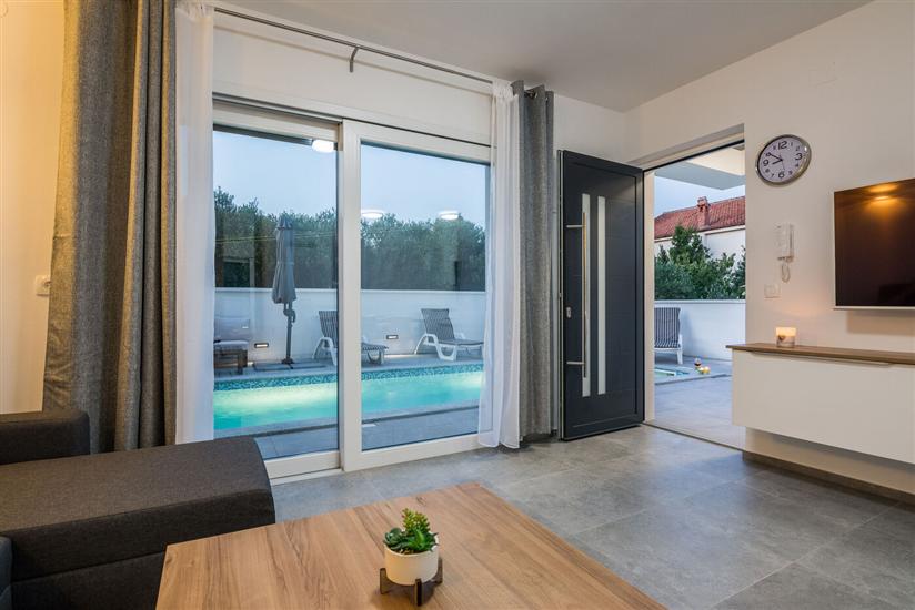 Apartment A1, for 6 persons