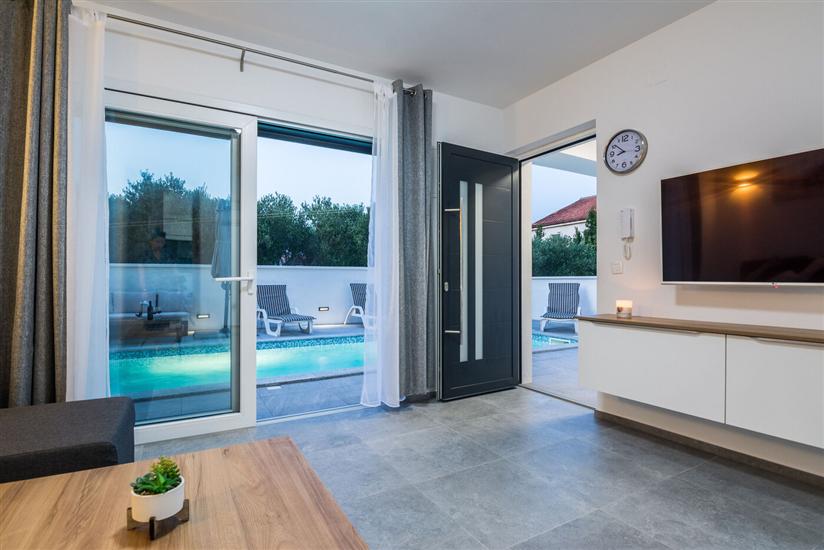 Apartment A1, for 6 persons