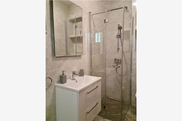 House K1, for 11 persons