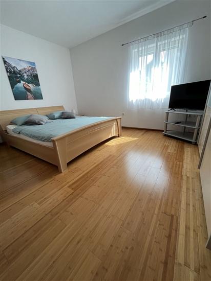 House K1, for 11 persons