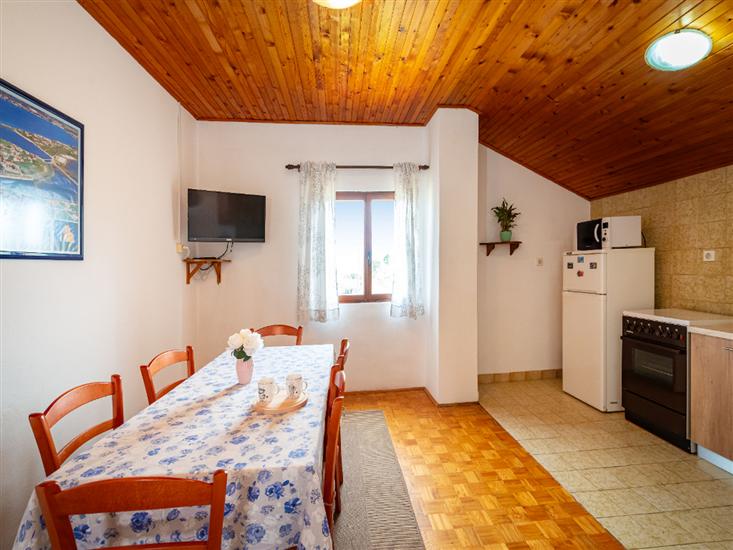 Apartment A1, for 7 persons