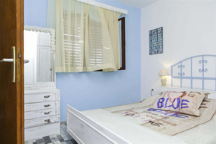 Apartment A1, for 8 persons