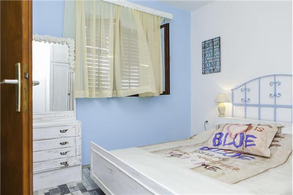 Apartment A1, for 8 persons