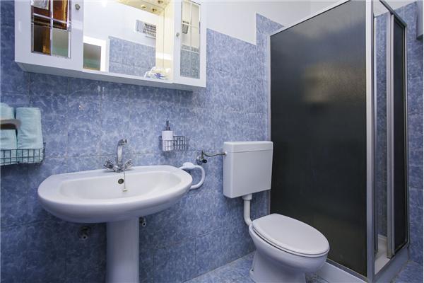 Apartment A1, for 8 persons