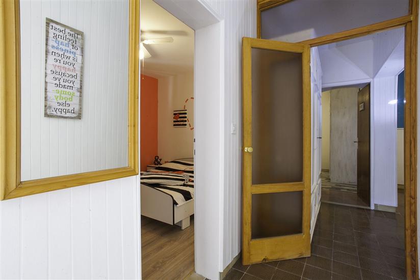 Apartment A1, for 8 persons