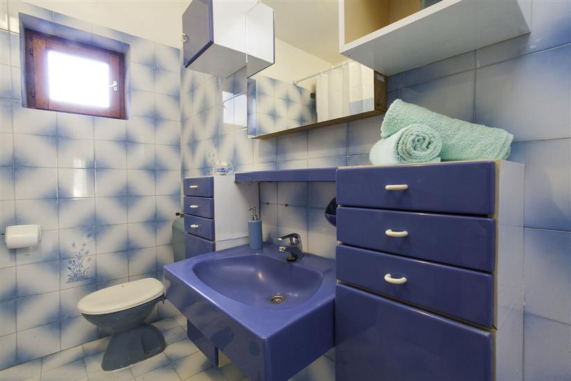 Apartment A1, for 8 persons