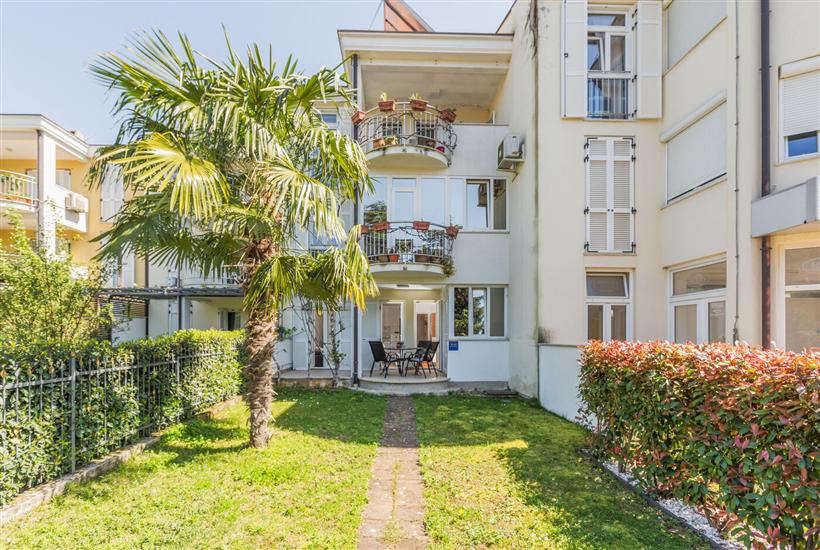 Apartment Mima