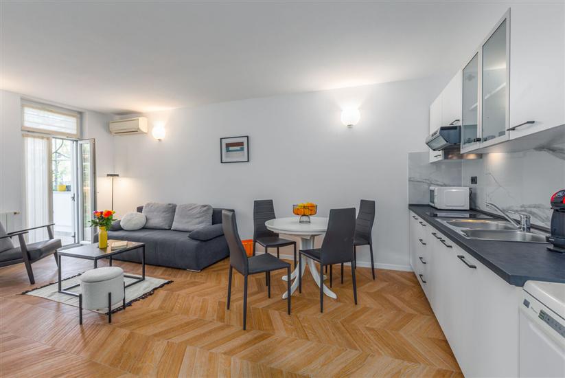 Apartment A1, for 4 persons