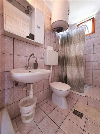 Apartment A2, for 3 persons