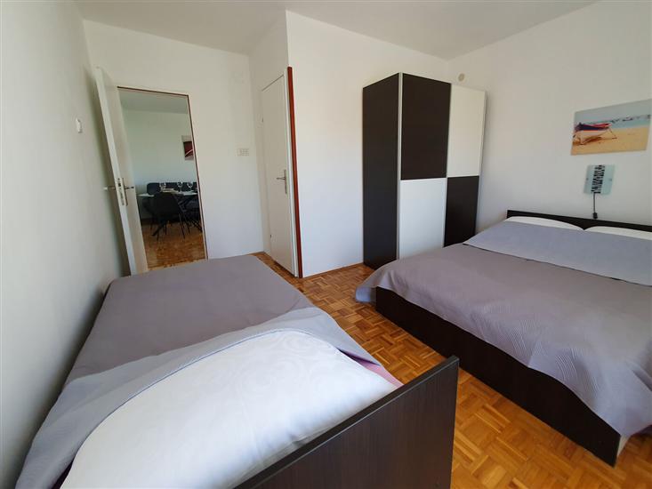 Apartment A2, for 3 persons