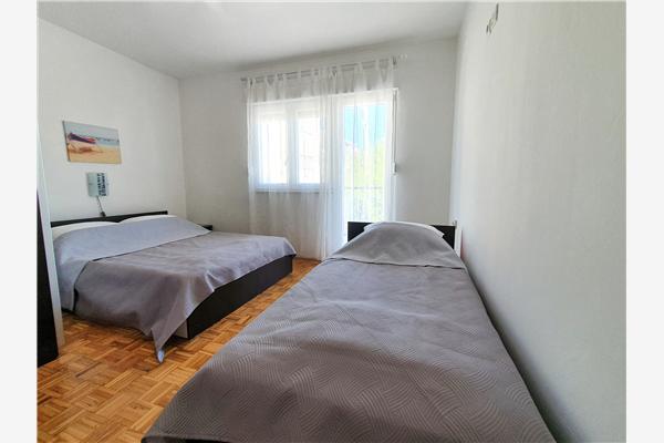 Apartment A2, for 3 persons