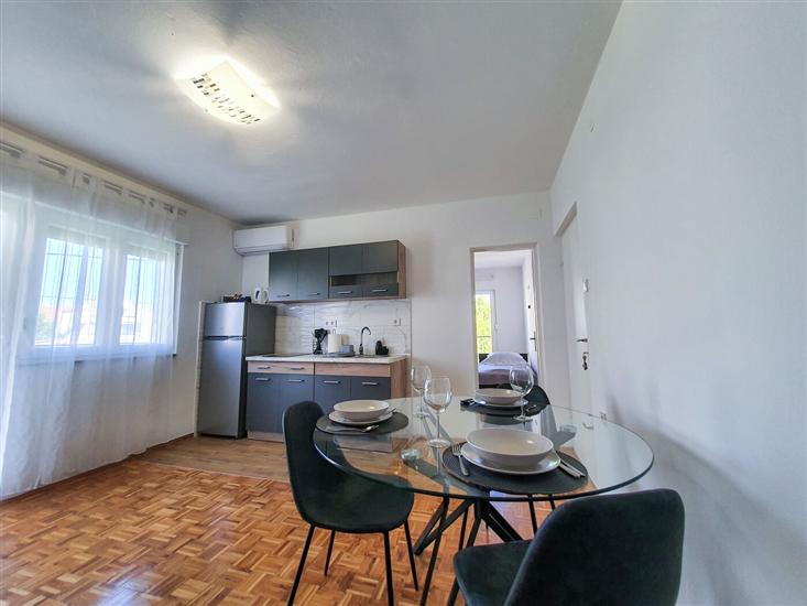 Apartment A2, for 3 persons