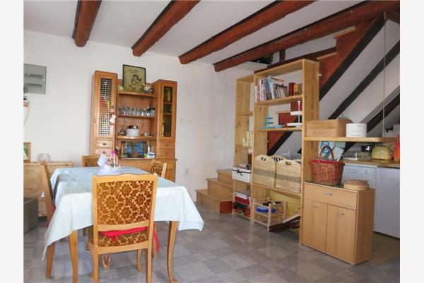 Apartment A1, for 5 persons