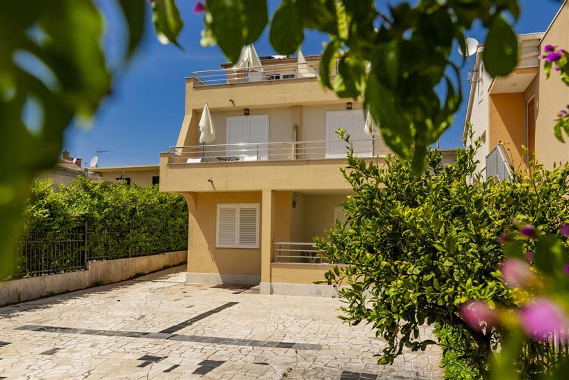 Apartmaji Apartments Mikulić