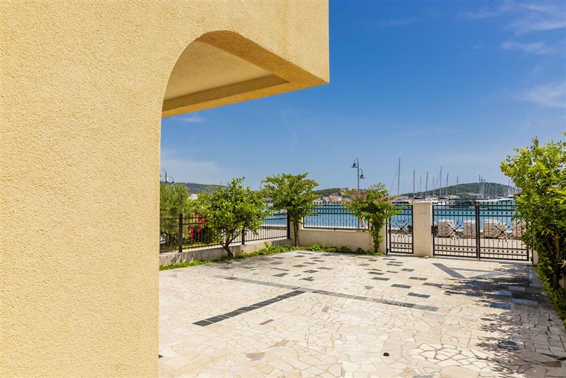 Apartmaji Apartments Mikulić