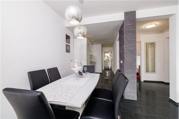 Apartman A2, za 4 osoba/e