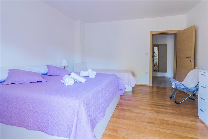 Apartment A4, for 4 persons