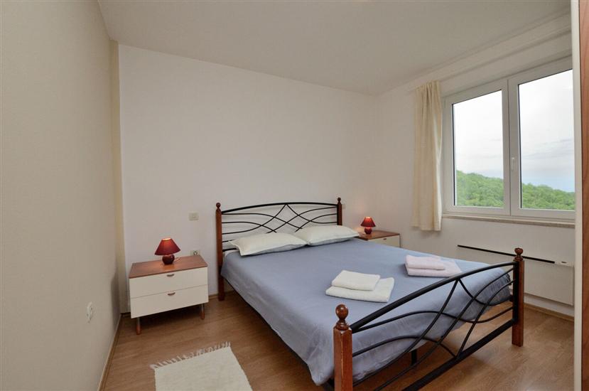 Apartment A1, for 5 persons