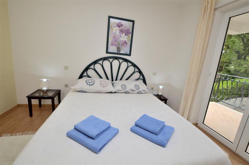 Apartment A1, for 5 persons