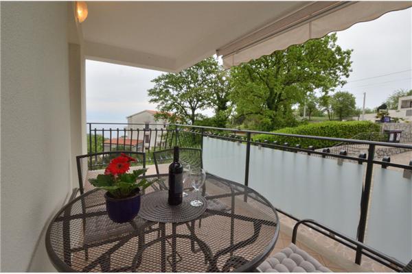 Apartment A1, for 5 persons