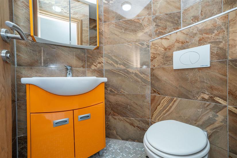 Room S7, for 2 persons