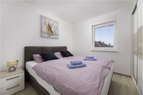 Apartment A1, for 5 persons