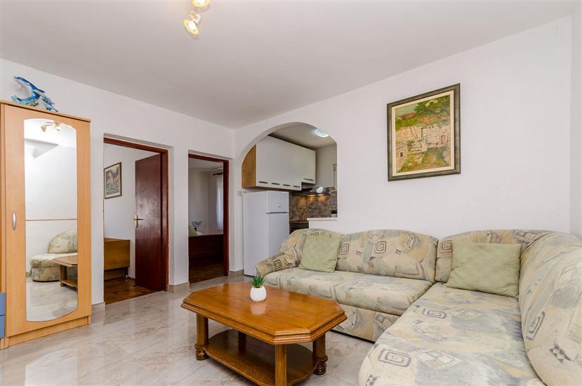 House K1, for 8 persons