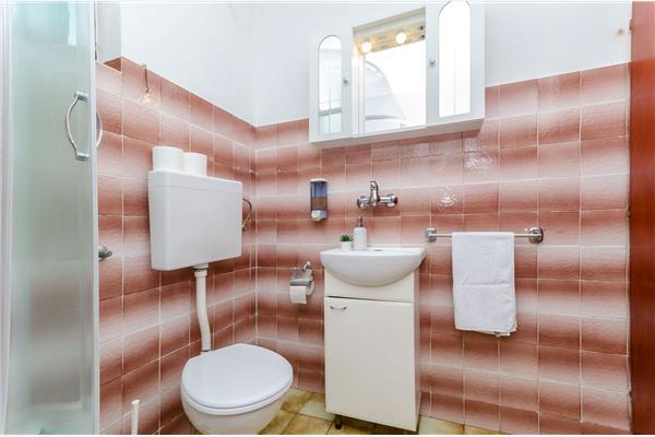 House K1, for 8 persons