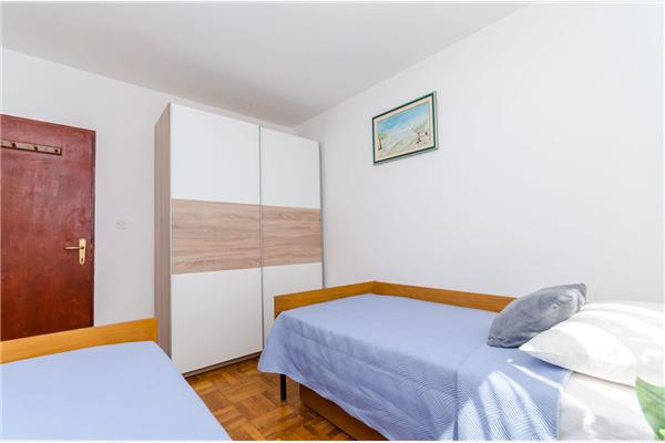 House K1, for 8 persons