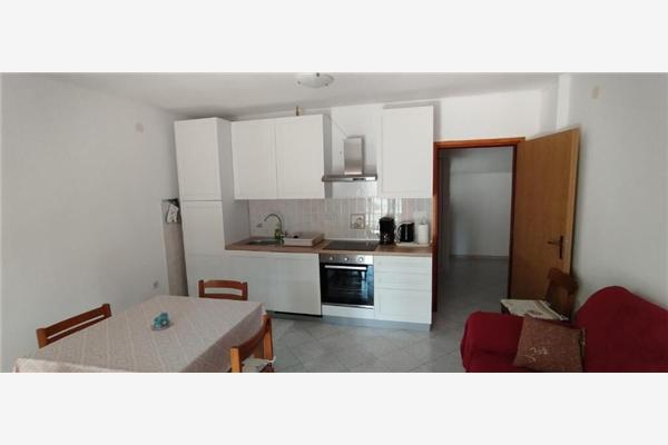Apartment A1, for 5 persons