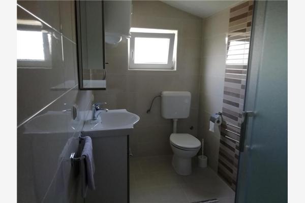 Apartment A1, for 5 persons