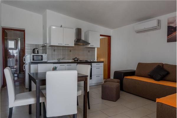 Apartment A2, for 4 persons