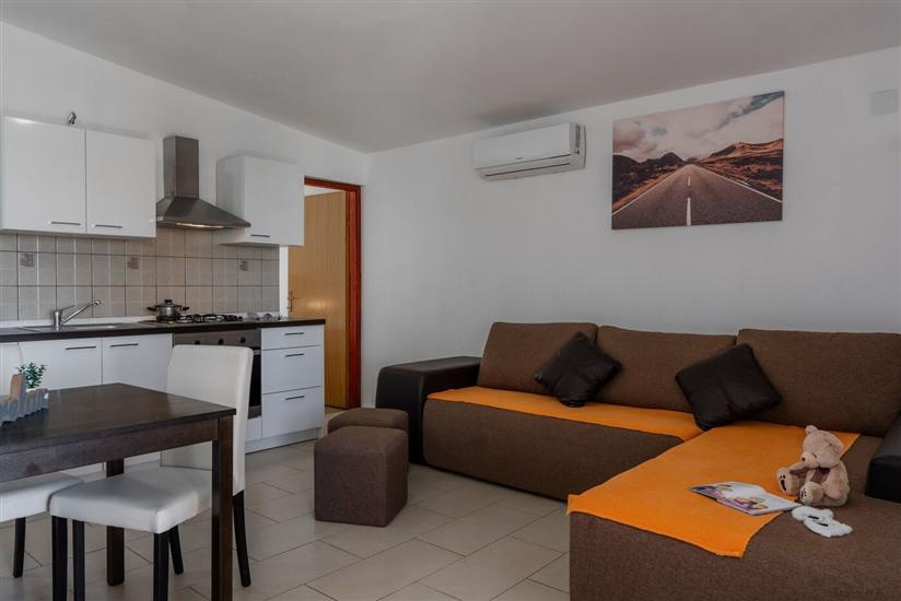 Apartment A2, for 4 persons