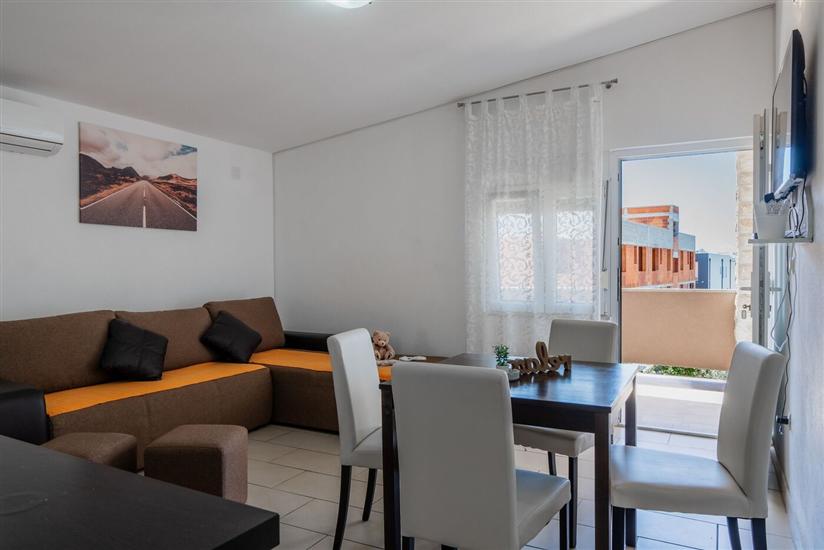 Apartment A2, for 4 persons