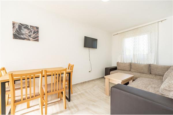 Apartment A4, for 4 persons