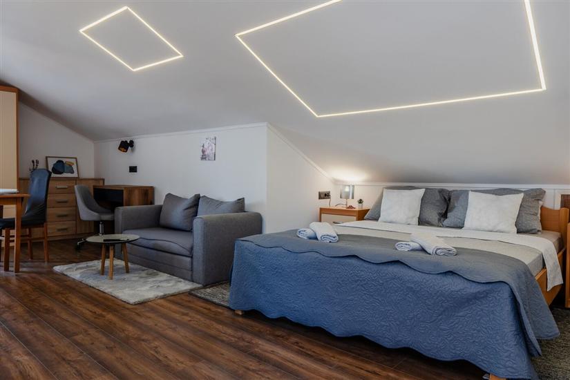 Apartment A1, for 3 persons