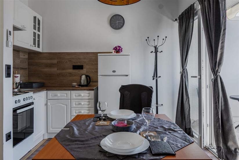 Apartment A1, for 3 persons