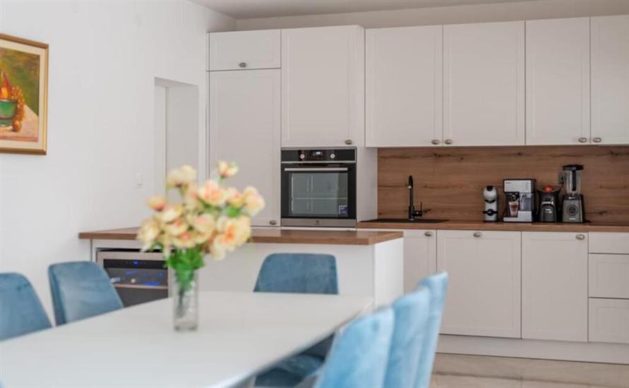 Apartman A1, na 6 osebe