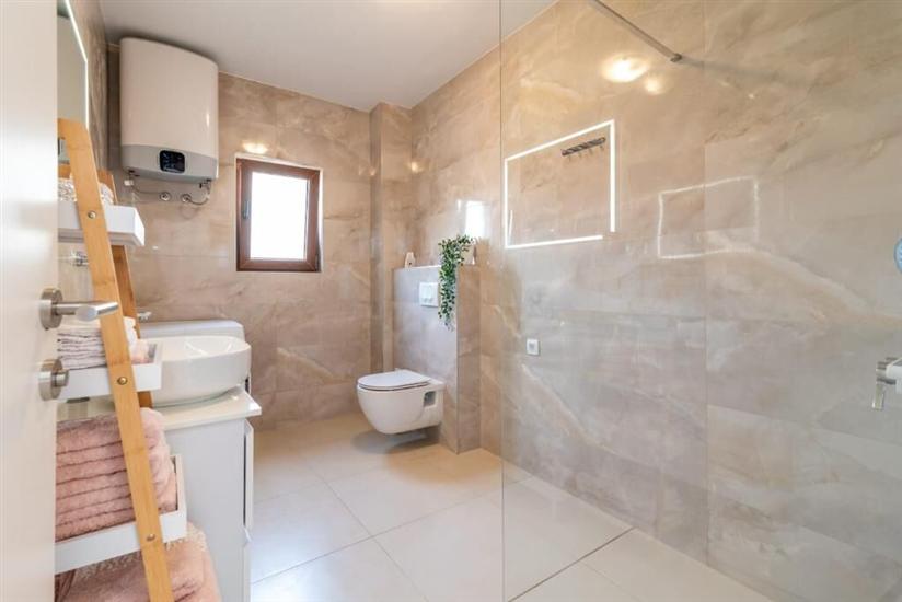 Apartman A1, na 6 osebe