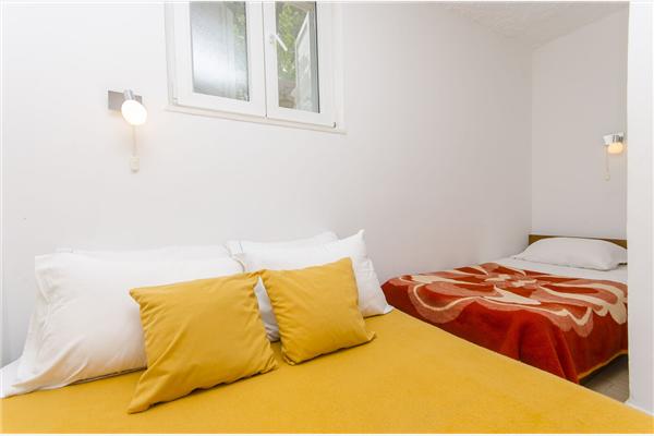 Apartment A1, for 8 persons