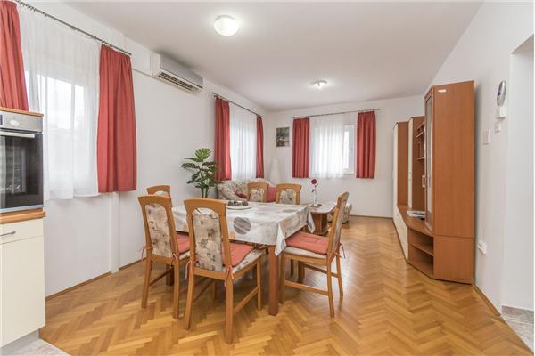 Apartman A1, na 5 osebe