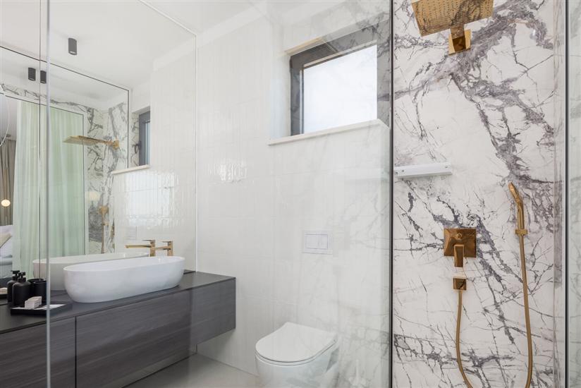 House K1, for 10 persons