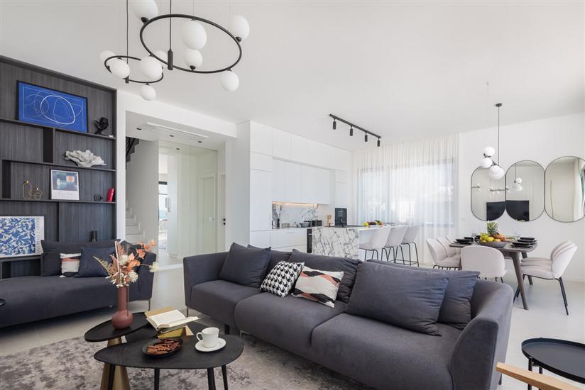 House K1, for 10 persons