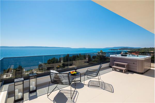 House K1, for 10 persons