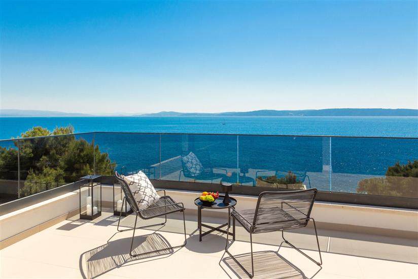 House K1, for 10 persons