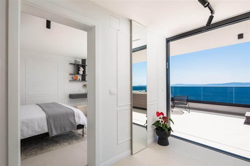 House K1, for 10 persons