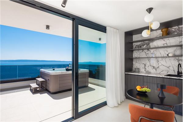 House K1, for 10 persons